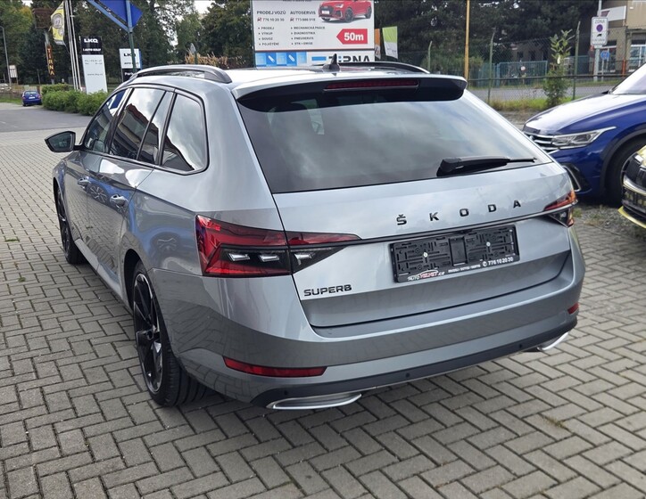 Škoda Superb 2