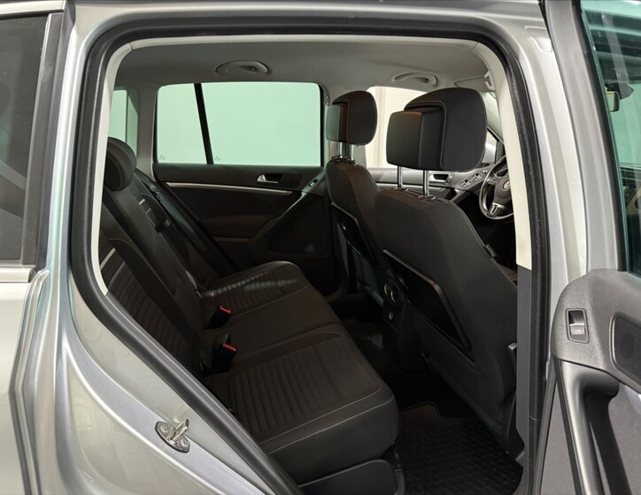 Volkswagen Tiguan 20