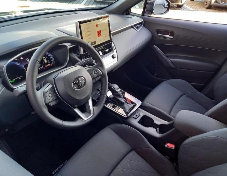 Toyota Corolla Cross 7