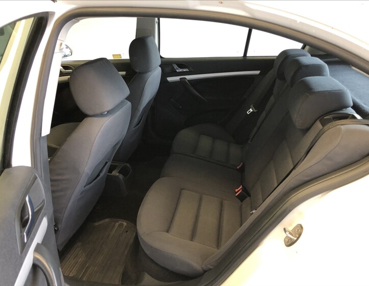 Škoda Octavia 10