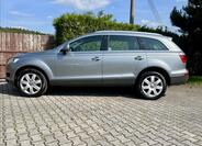 Audi Q7 2