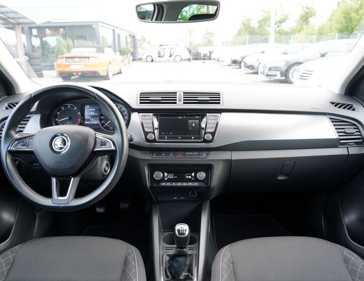 Škoda Fabia 24