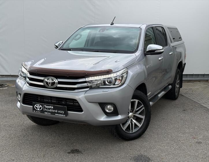 Toyota Hilux 1