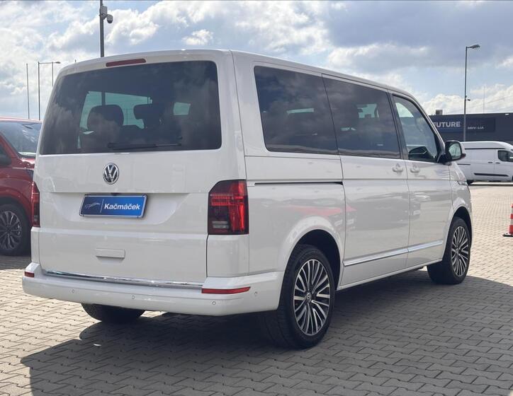 Volkswagen Multivan 5
