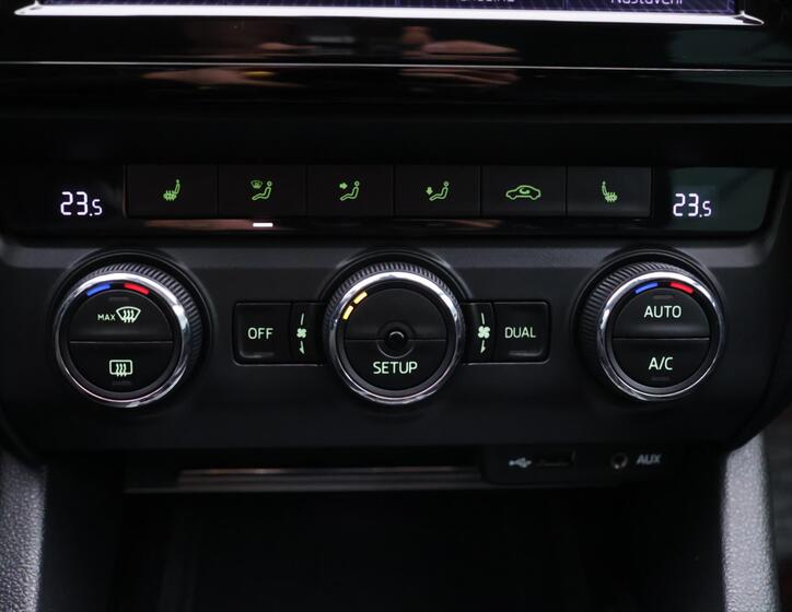 Škoda Octavia 25