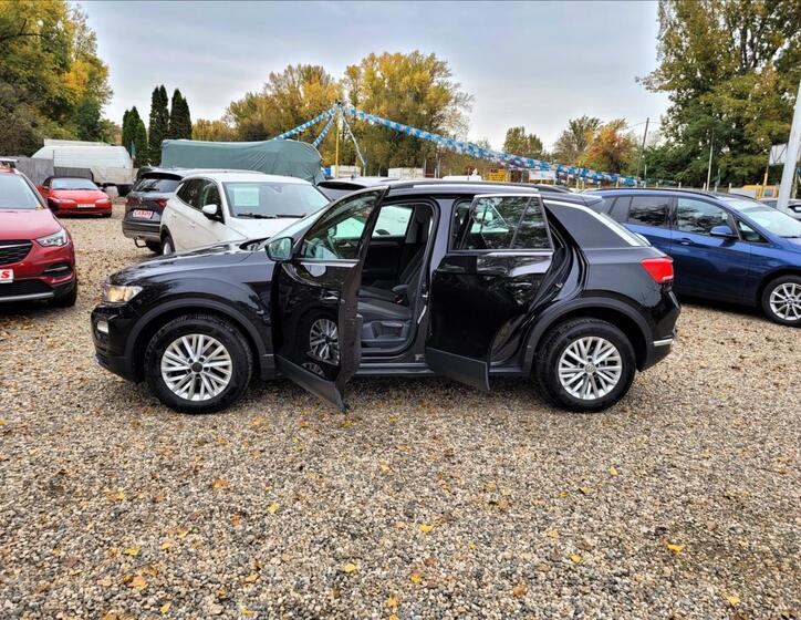 Volkswagen T-Roc 17