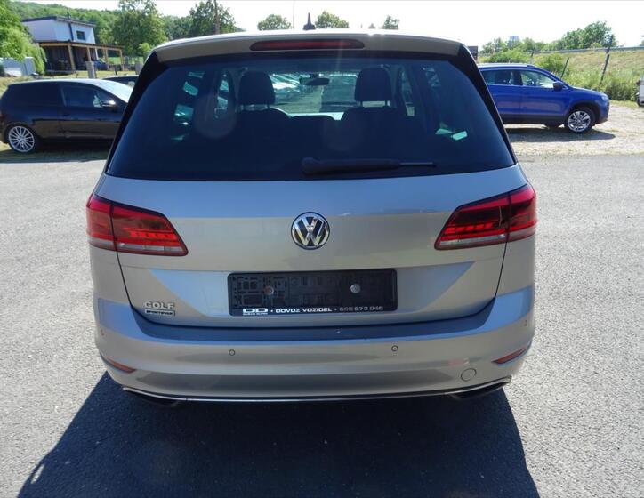 Volkswagen Golf Sportsvan 8