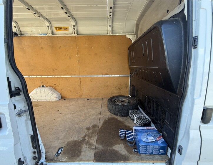 Ford Transit 18