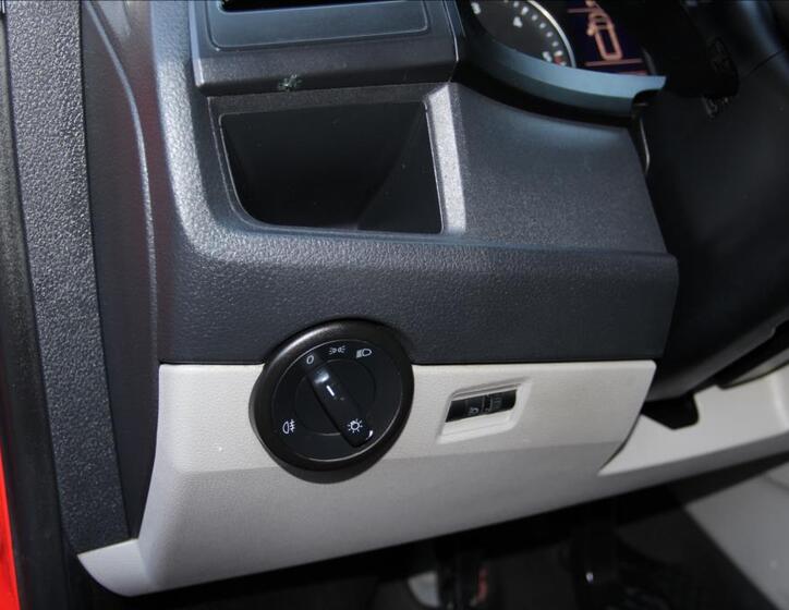 Volkswagen Transporter 25