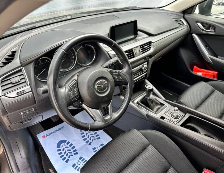 Mazda 6 17
