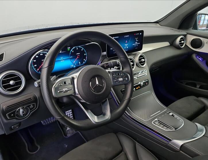 Mercedes-Benz GLC 9