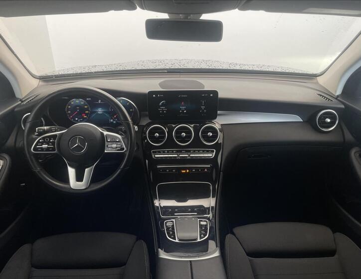 Mercedes-Benz GLC 13