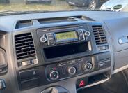 Volkswagen Caravelle 17