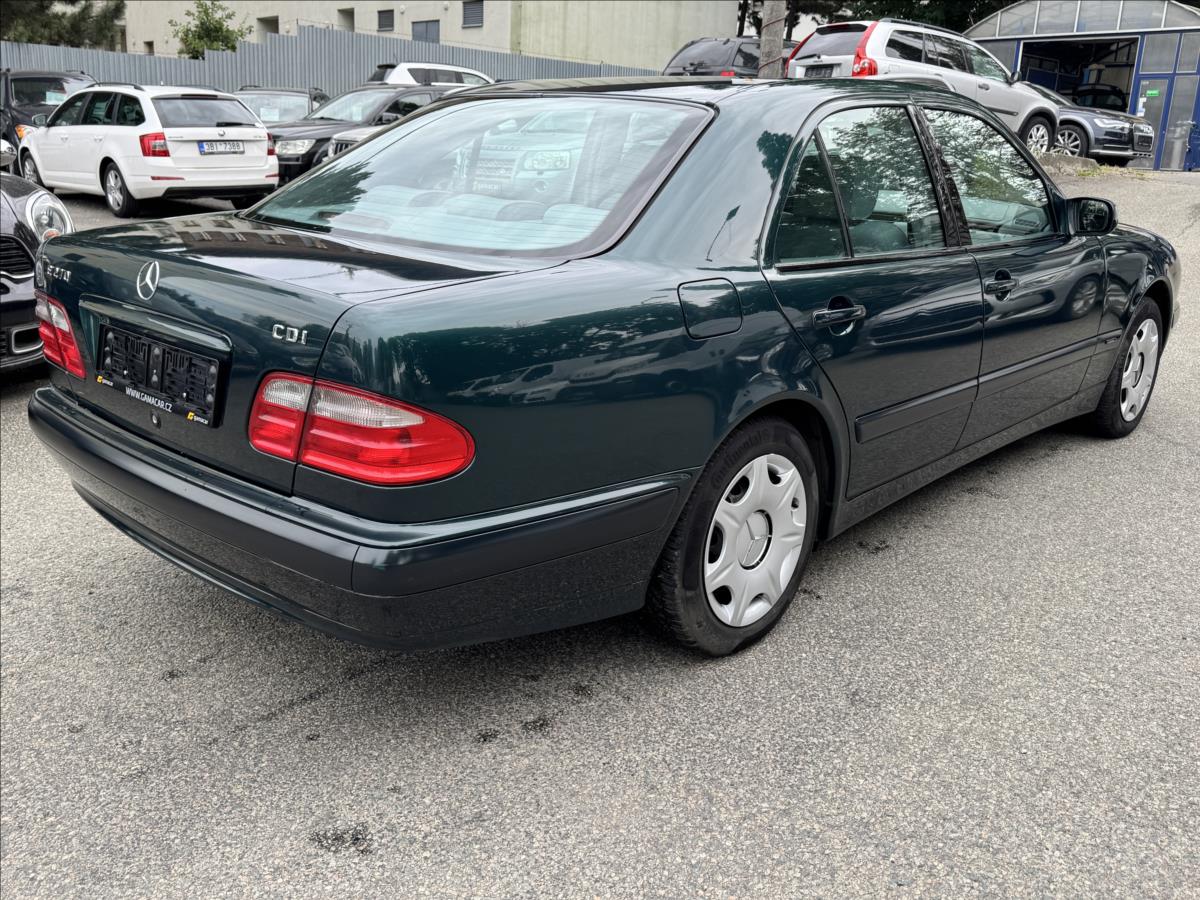 Mercedes-Benz Třídy E