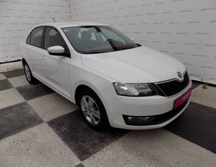 Škoda Rapid 5