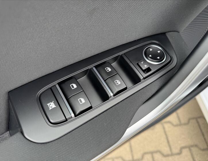 KIA Ceed 11