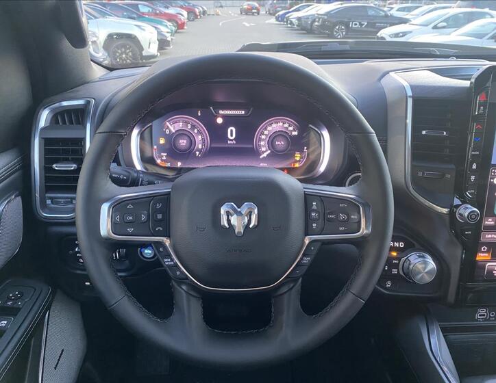 Dodge RAM 20