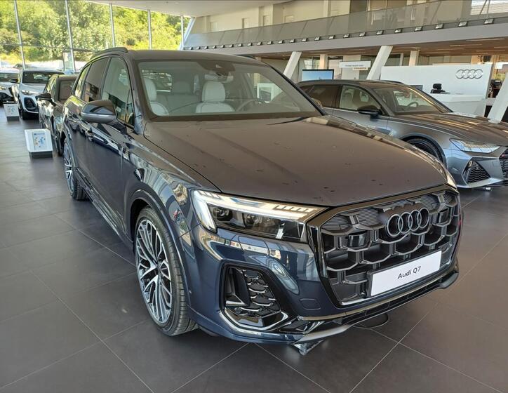 Audi Q7 3