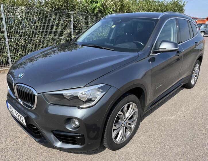 BMW X1 1