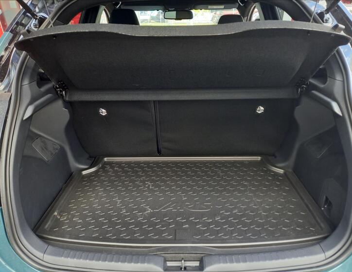 Toyota Yaris 11