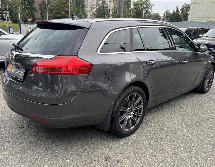 Opel Insignia 13