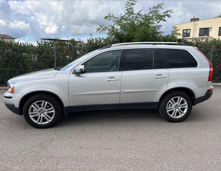 Volvo XC90 4