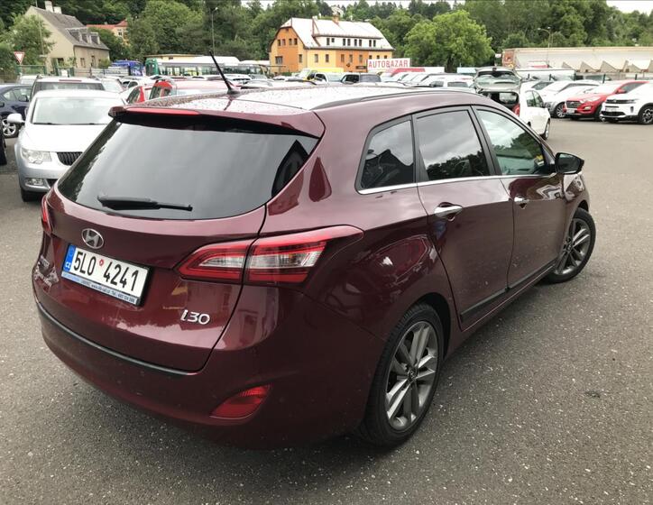 Hyundai i30 5