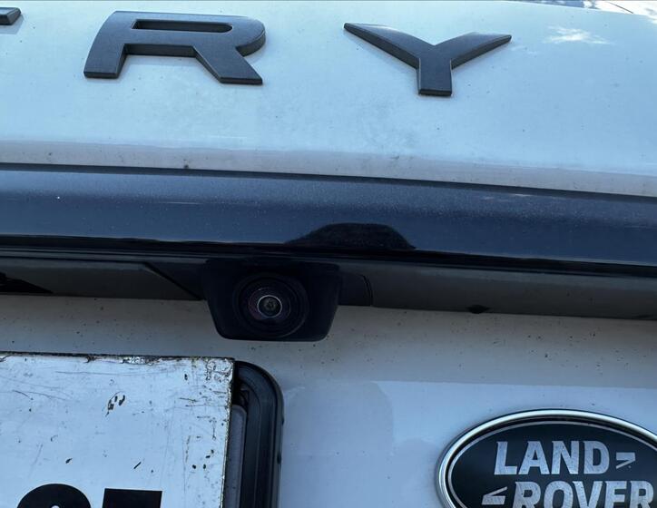 Land Rover Discovery Sport 15