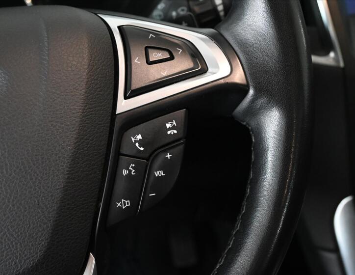 Ford S-MAX 18
