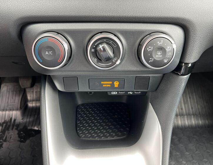 Toyota Yaris 25