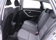 Hyundai i30 16