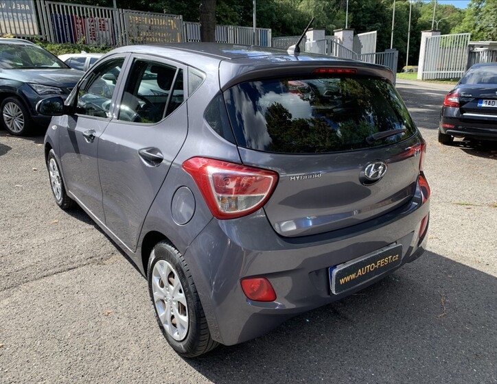 Hyundai i10 7