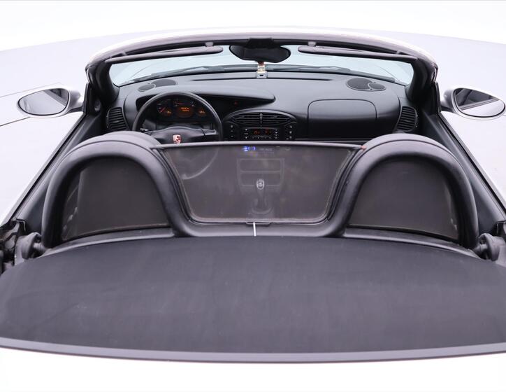 Porsche Boxster 33