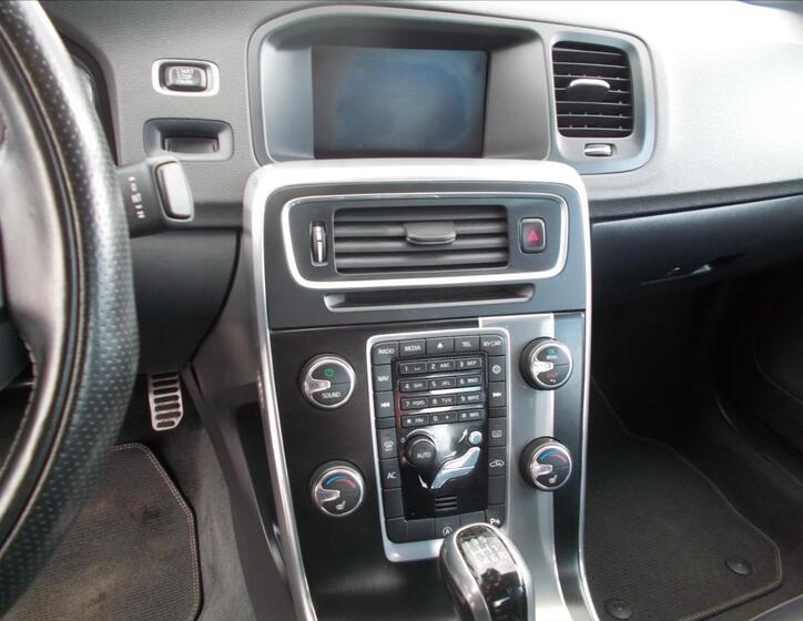 Volvo S60 21
