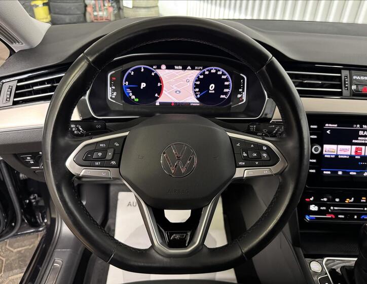 Volkswagen Passat 17