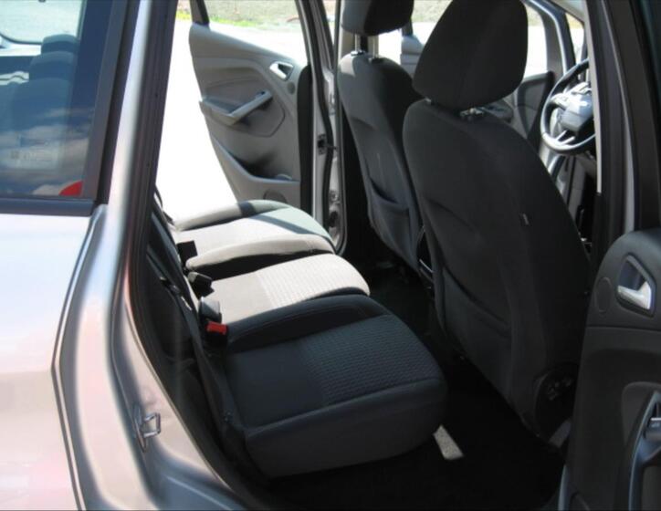 Ford C-MAX 10