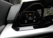 Volkswagen Golf 23