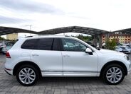 Volkswagen Touareg 7
