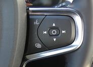 Volvo XC40 12
