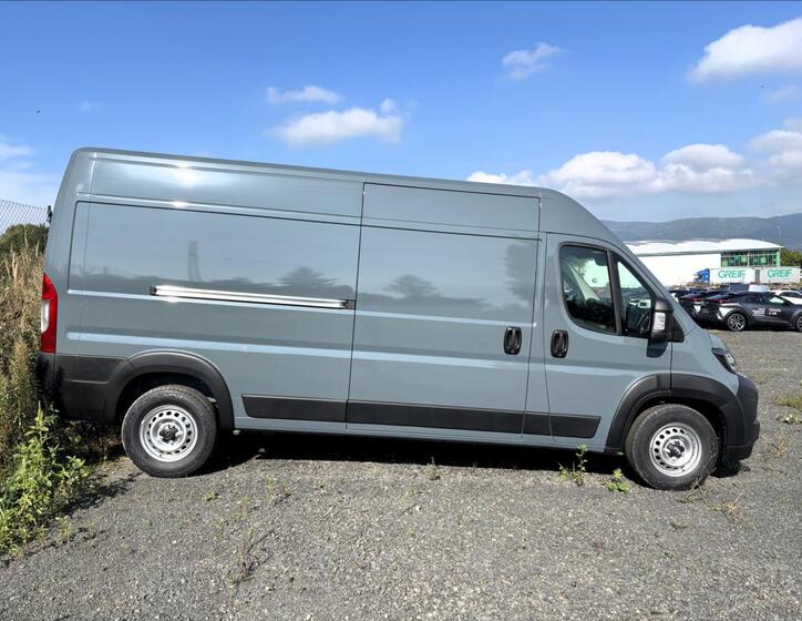 Toyota Proace Max 2