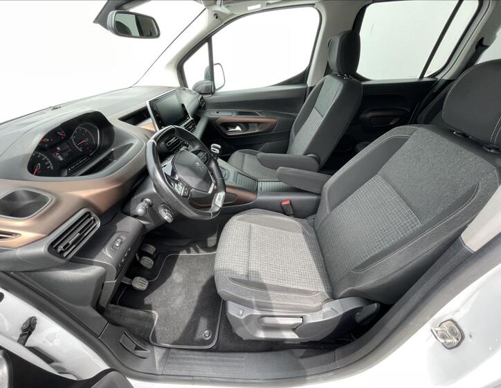 Peugeot Rifter 4