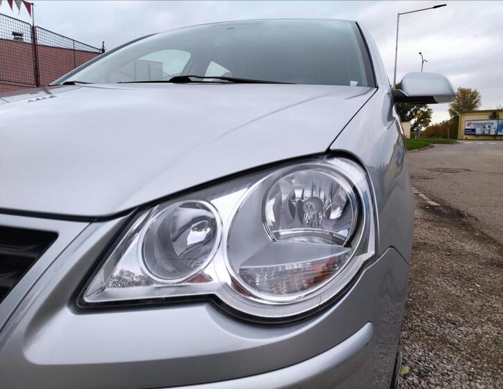 Volkswagen Polo 9
