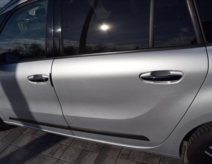 Citroën C4 Picasso 10