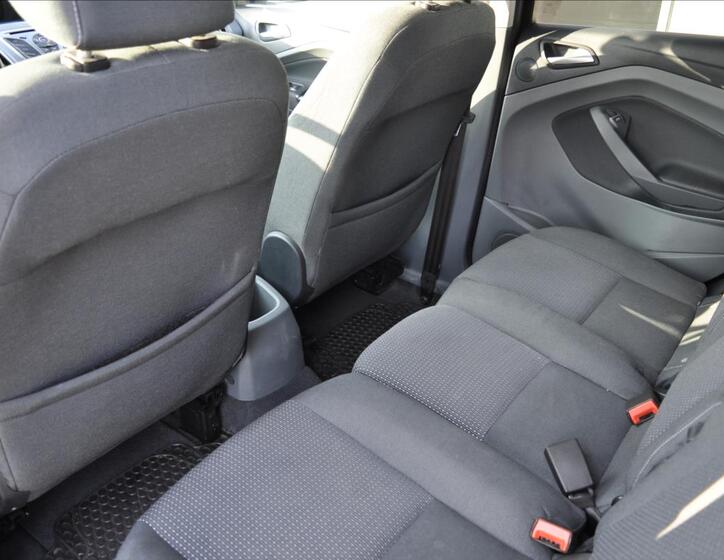 Ford C-MAX 19