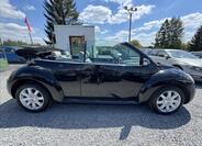 Volkswagen New Beetle 8