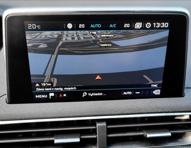 Peugeot 5008 26