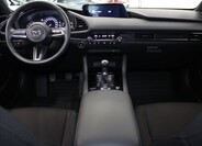 Mazda 3 8
