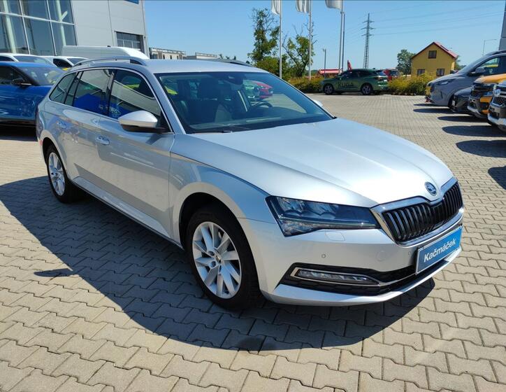 Škoda Superb 7
