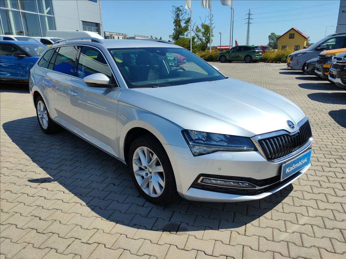 Škoda Superb