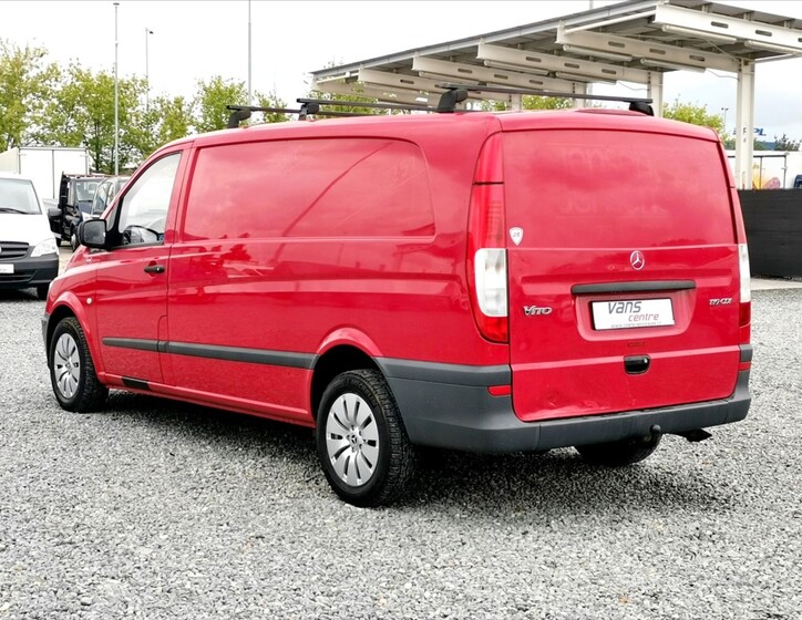 Mercedes-Benz Vito 4